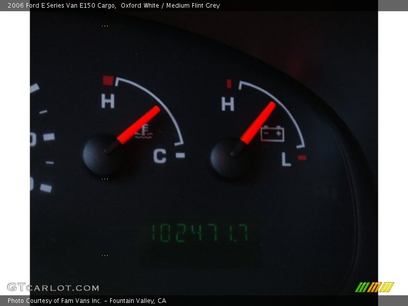 Oxford White / Medium Flint Grey 2006 Ford E Series Van E150 Cargo