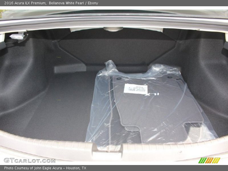 Bellanova White Pearl / Ebony 2016 Acura ILX Premium
