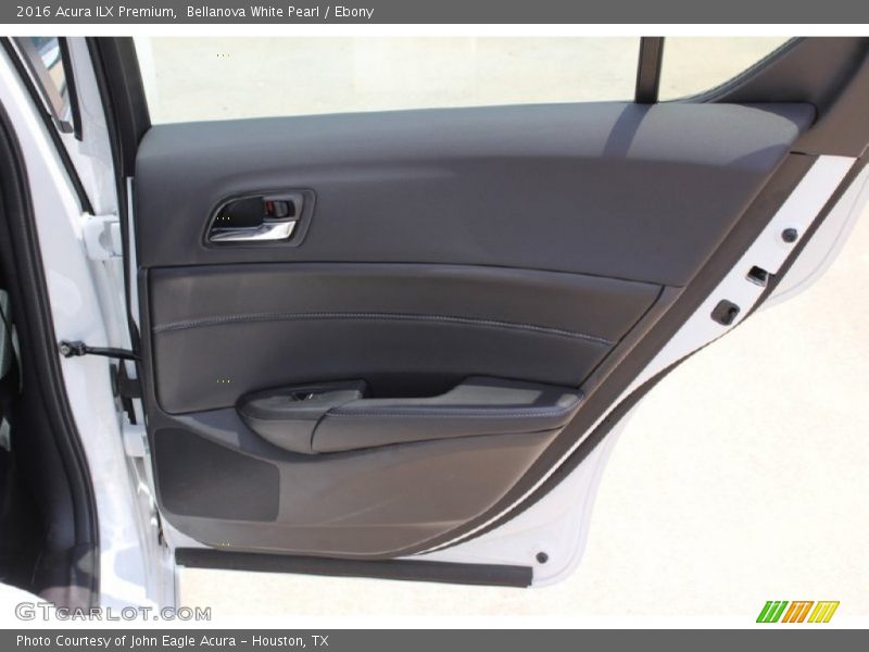 Bellanova White Pearl / Ebony 2016 Acura ILX Premium