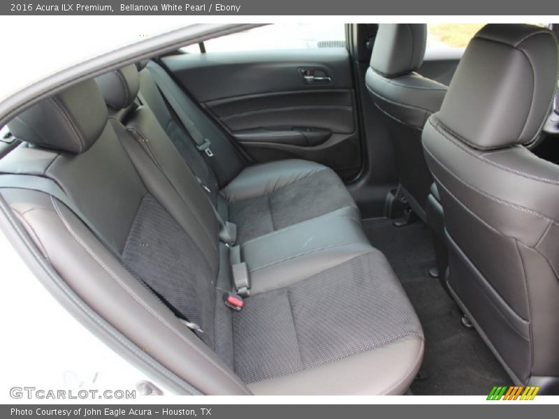 Bellanova White Pearl / Ebony 2016 Acura ILX Premium