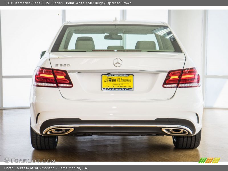 Polar White / Silk Beige/Espresso Brown 2016 Mercedes-Benz E 350 Sedan