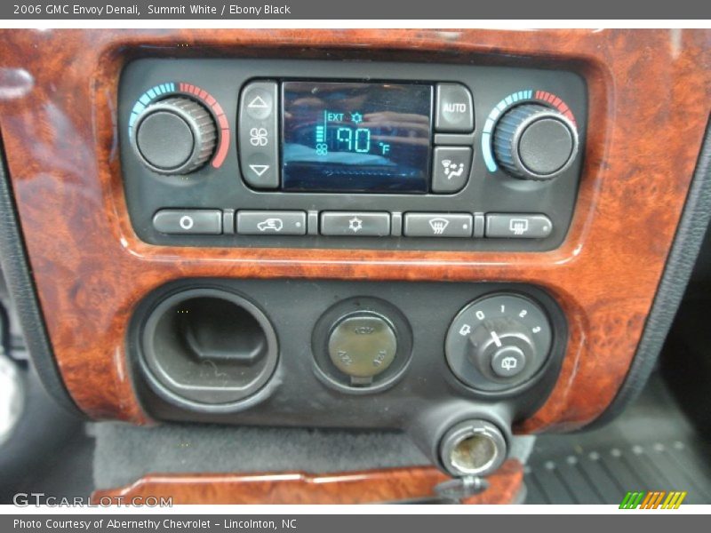 Summit White / Ebony Black 2006 GMC Envoy Denali
