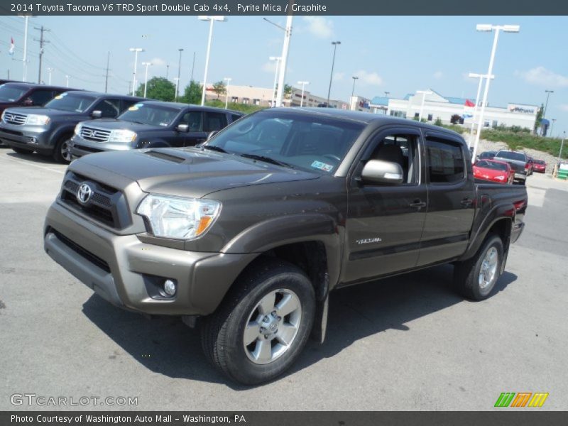 Front 3/4 View of 2014 Tacoma V6 TRD Sport Double Cab 4x4