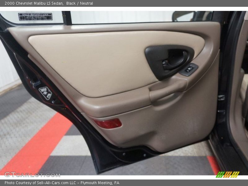 Black / Neutral 2000 Chevrolet Malibu LS Sedan