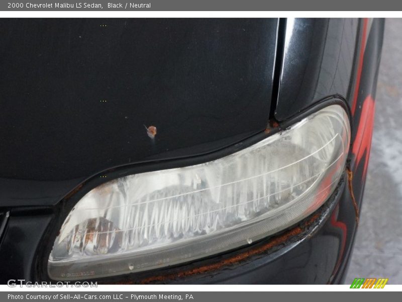 Black / Neutral 2000 Chevrolet Malibu LS Sedan