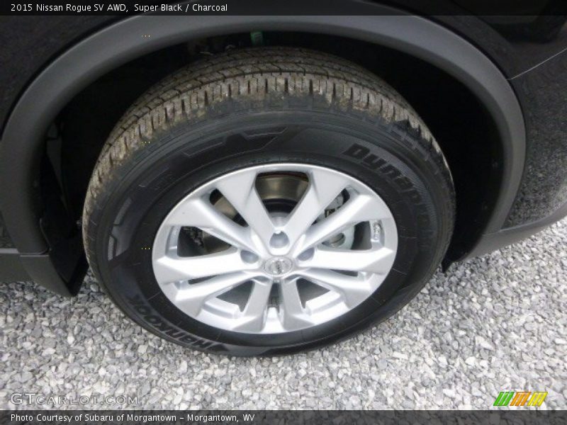 Super Black / Charcoal 2015 Nissan Rogue SV AWD