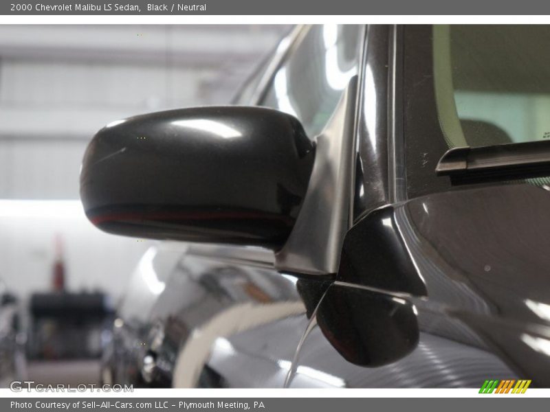 Black / Neutral 2000 Chevrolet Malibu LS Sedan