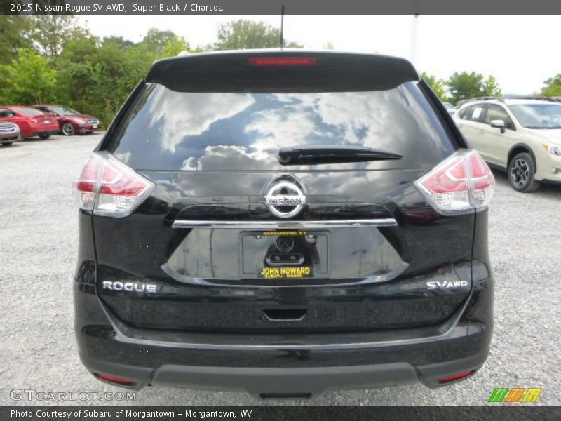 Super Black / Charcoal 2015 Nissan Rogue SV AWD