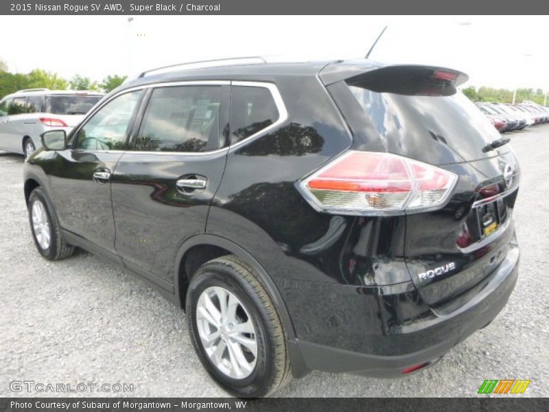 Super Black / Charcoal 2015 Nissan Rogue SV AWD