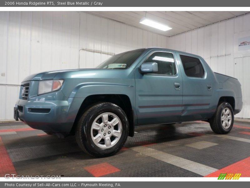 Front 3/4 View of 2006 Ridgeline RTS