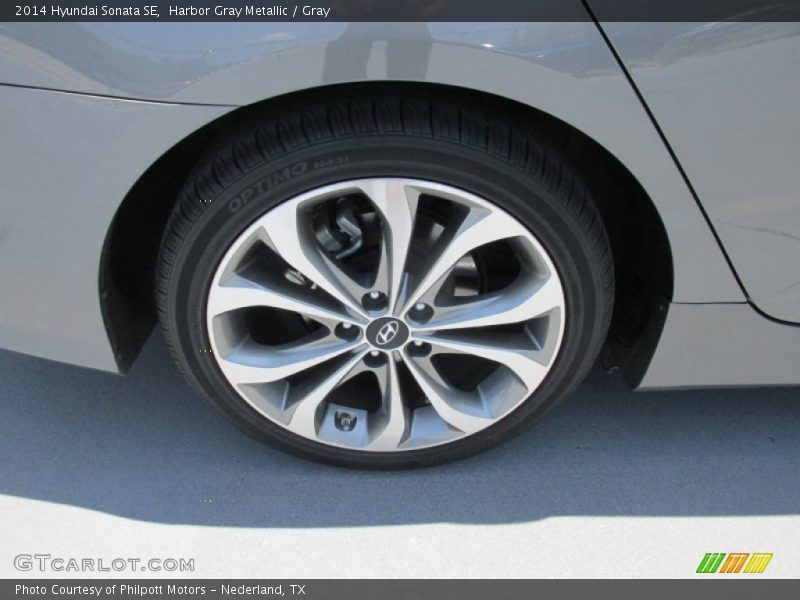 Harbor Gray Metallic / Gray 2014 Hyundai Sonata SE