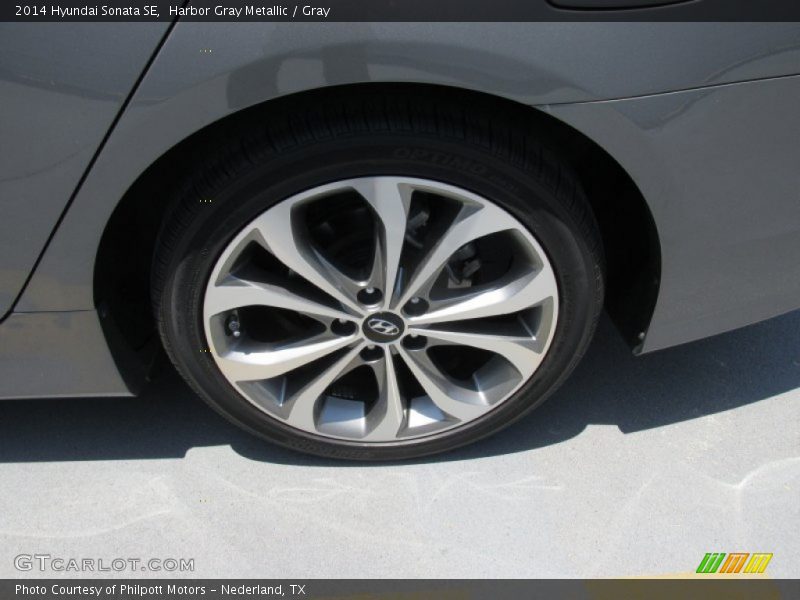 Harbor Gray Metallic / Gray 2014 Hyundai Sonata SE