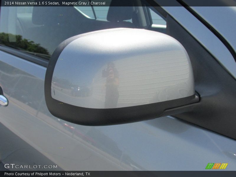 Magnetic Gray / Charcoal 2014 Nissan Versa 1.6 S Sedan