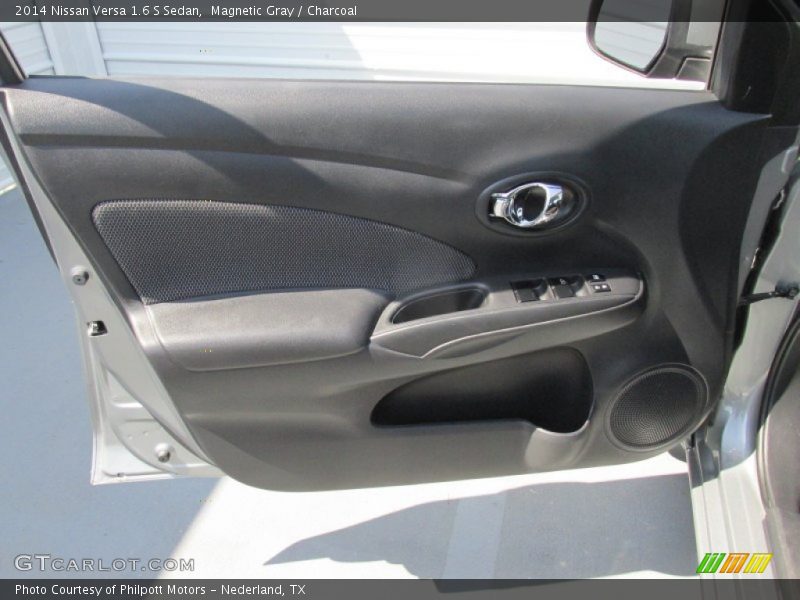Magnetic Gray / Charcoal 2014 Nissan Versa 1.6 S Sedan
