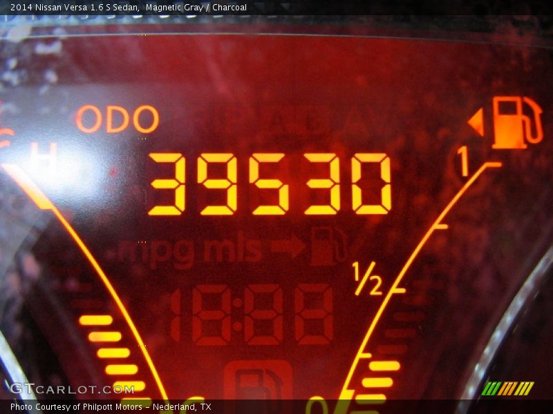 Magnetic Gray / Charcoal 2014 Nissan Versa 1.6 S Sedan