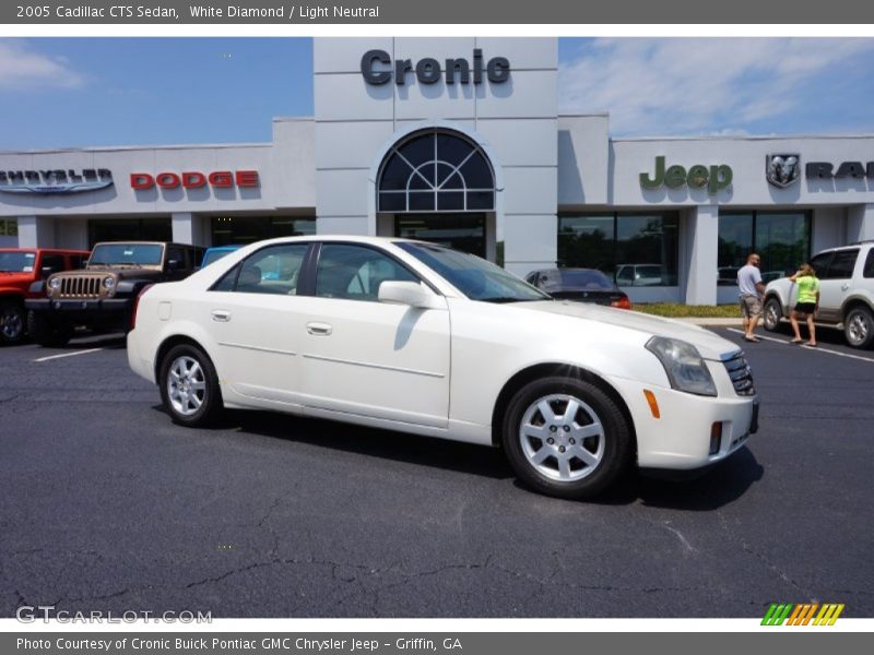 White Diamond / Light Neutral 2005 Cadillac CTS Sedan