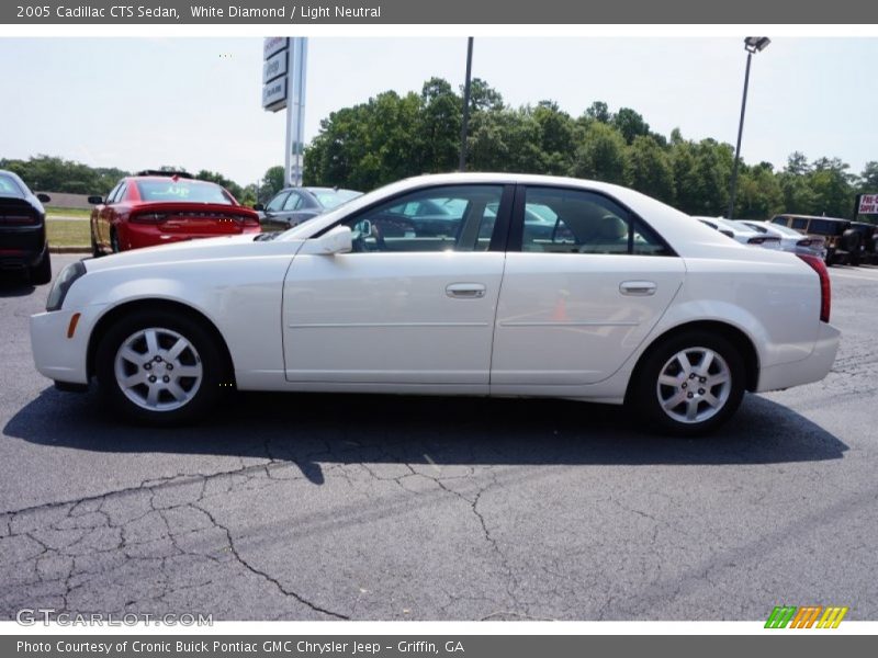 White Diamond / Light Neutral 2005 Cadillac CTS Sedan