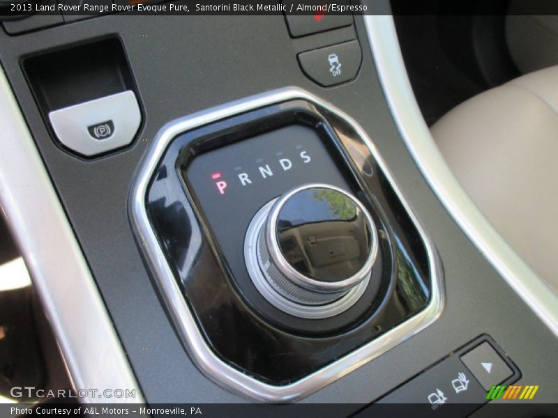 Santorini Black Metallic / Almond/Espresso 2013 Land Rover Range Rover Evoque Pure