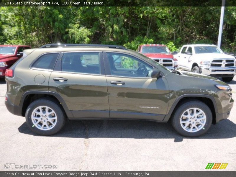  2016 Cherokee Sport 4x4 ECO Green Pearl