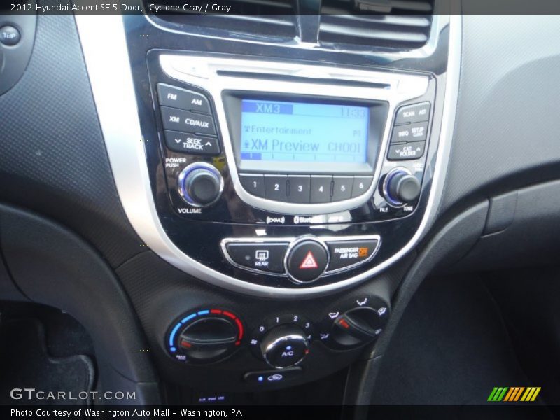 Cyclone Gray / Gray 2012 Hyundai Accent SE 5 Door