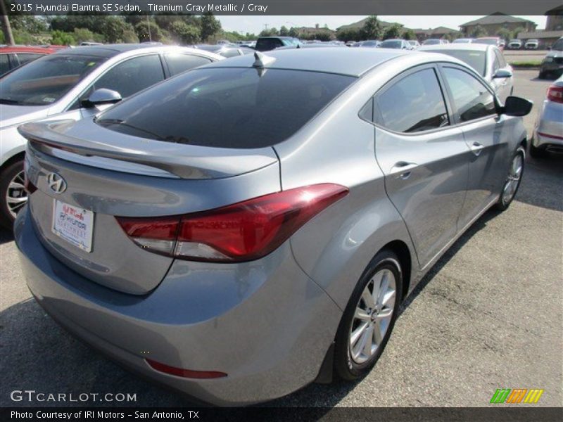 Titanium Gray Metallic / Gray 2015 Hyundai Elantra SE Sedan