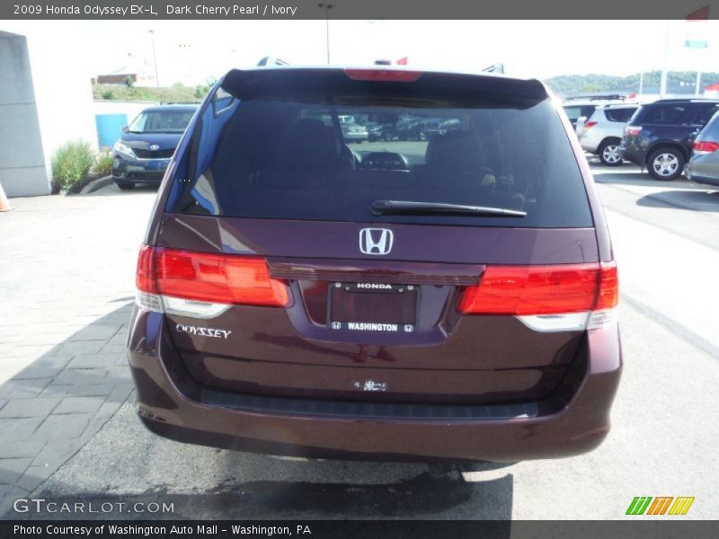 Dark Cherry Pearl / Ivory 2009 Honda Odyssey EX-L