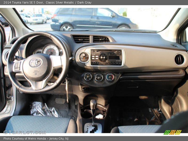 Classic Silver Metallic / Dark Gray 2014 Toyota Yaris SE 5 Door