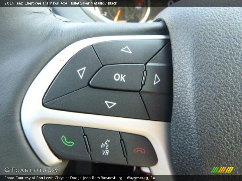 Controls of 2016 Cherokee Trailhawk 4x4