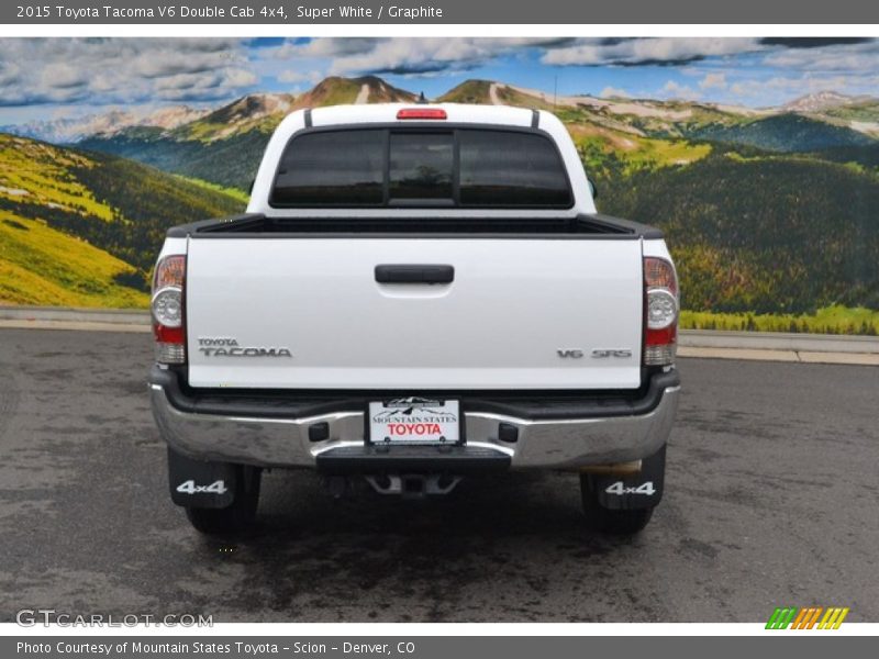 Super White / Graphite 2015 Toyota Tacoma V6 Double Cab 4x4