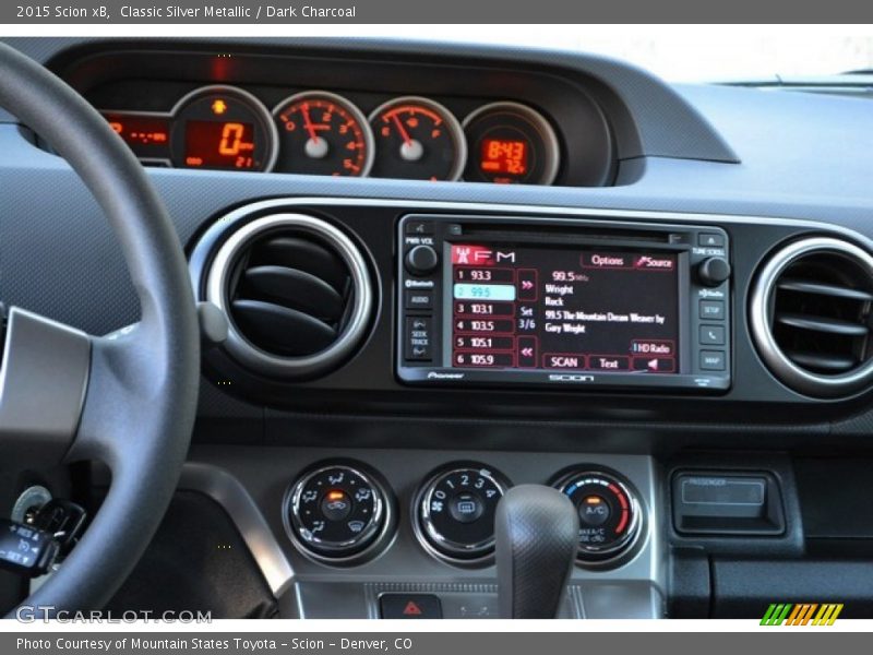 Classic Silver Metallic / Dark Charcoal 2015 Scion xB