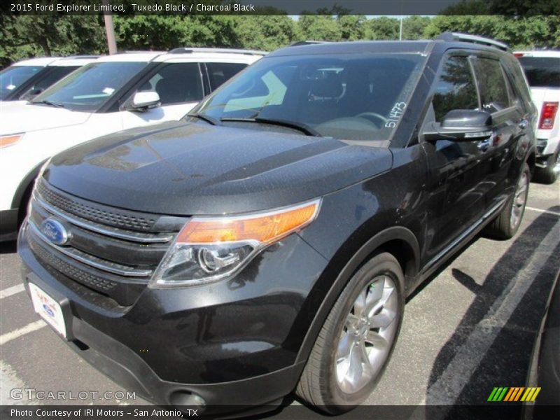 Tuxedo Black / Charcoal Black 2015 Ford Explorer Limited