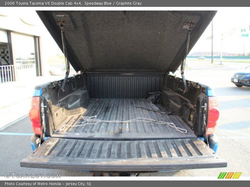 Speedway Blue / Graphite Gray 2006 Toyota Tacoma V6 Double Cab 4x4