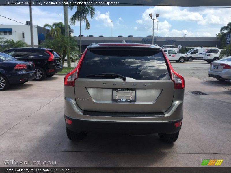 Seashell Metallic / Sandstone Beige/Espresso 2012 Volvo XC60 3.2