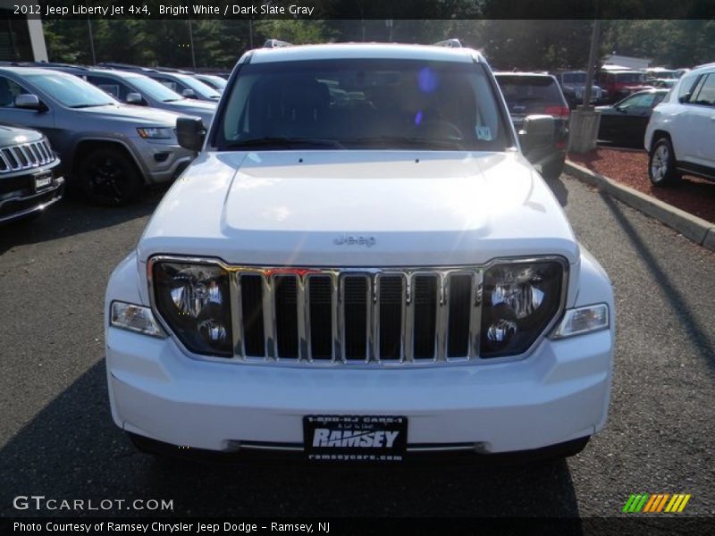 Bright White / Dark Slate Gray 2012 Jeep Liberty Jet 4x4