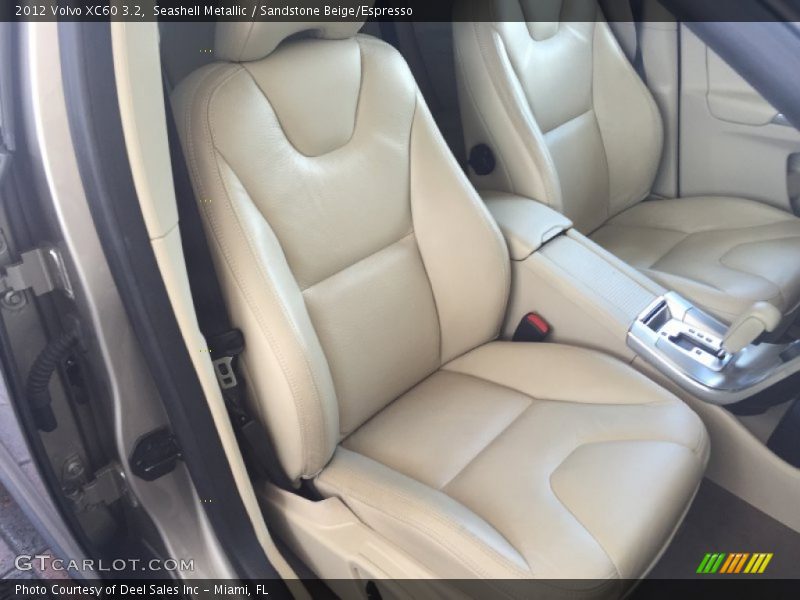 Seashell Metallic / Sandstone Beige/Espresso 2012 Volvo XC60 3.2