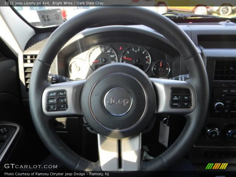 Bright White / Dark Slate Gray 2012 Jeep Liberty Jet 4x4