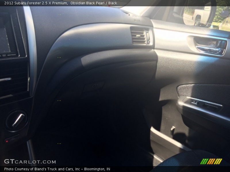 Obsidian Black Pearl / Black 2012 Subaru Forester 2.5 X Premium
