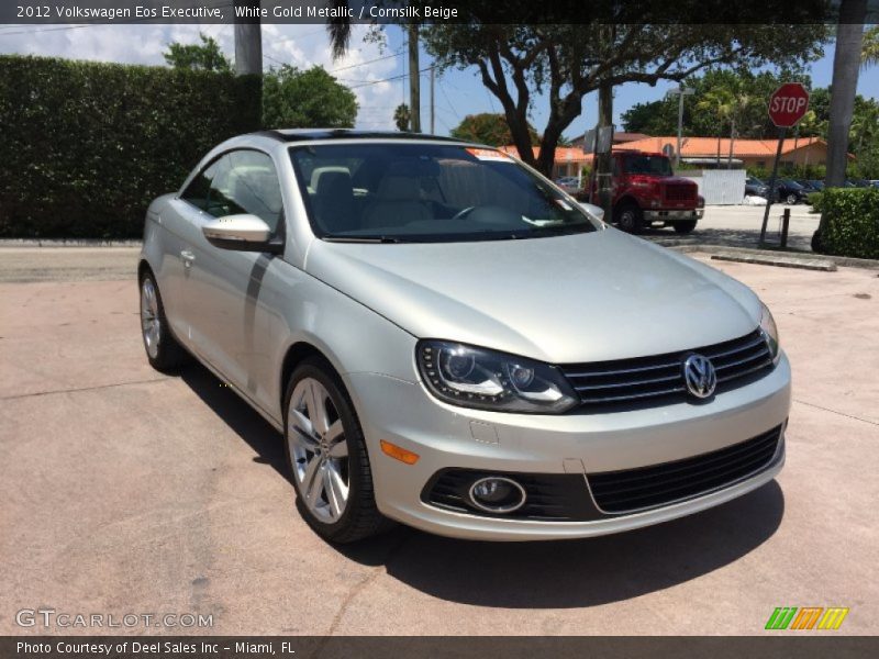 Front 3/4 View of 2012 Eos Executive