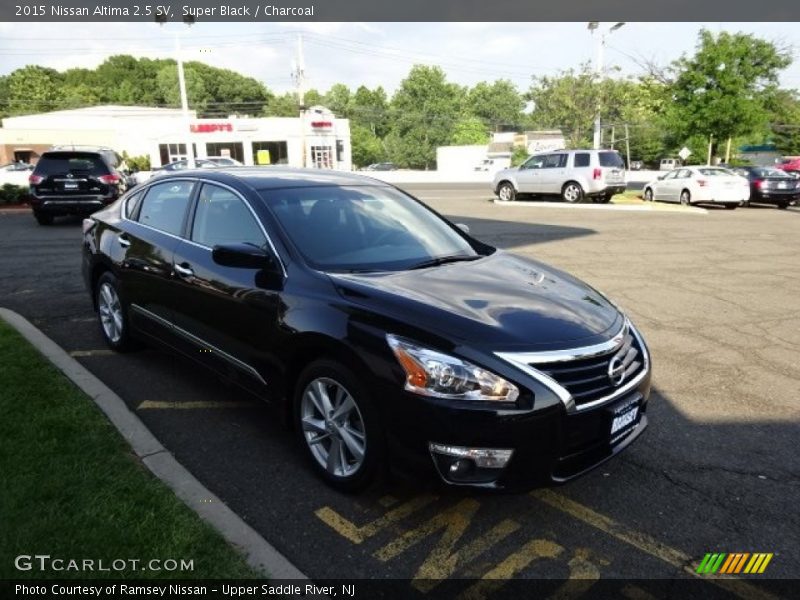 Super Black / Charcoal 2015 Nissan Altima 2.5 SV