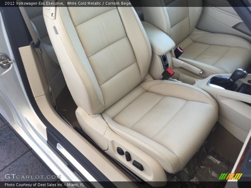 White Gold Metallic / Cornsilk Beige 2012 Volkswagen Eos Executive