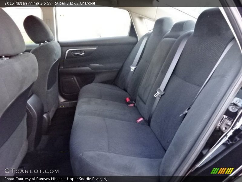 Super Black / Charcoal 2015 Nissan Altima 2.5 SV