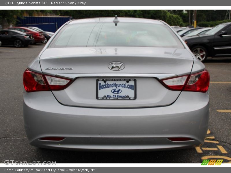 Radiant Silver / Gray 2011 Hyundai Sonata GLS