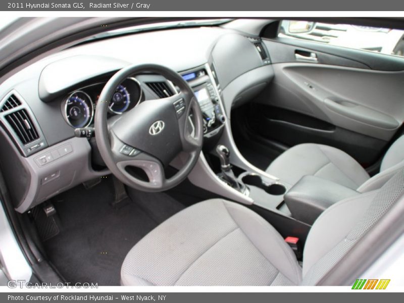 Radiant Silver / Gray 2011 Hyundai Sonata GLS