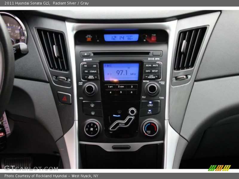 Radiant Silver / Gray 2011 Hyundai Sonata GLS