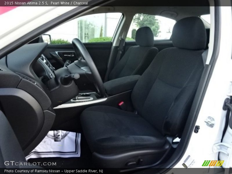 Pearl White / Charcoal 2015 Nissan Altima 2.5 S