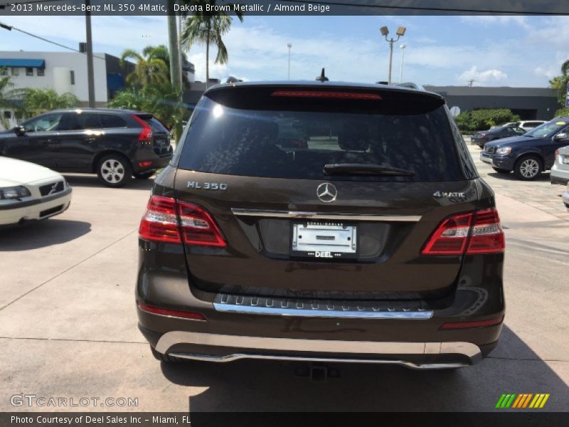 Dakota Brown Metallic / Almond Beige 2013 Mercedes-Benz ML 350 4Matic