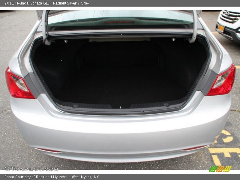 Radiant Silver / Gray 2011 Hyundai Sonata GLS