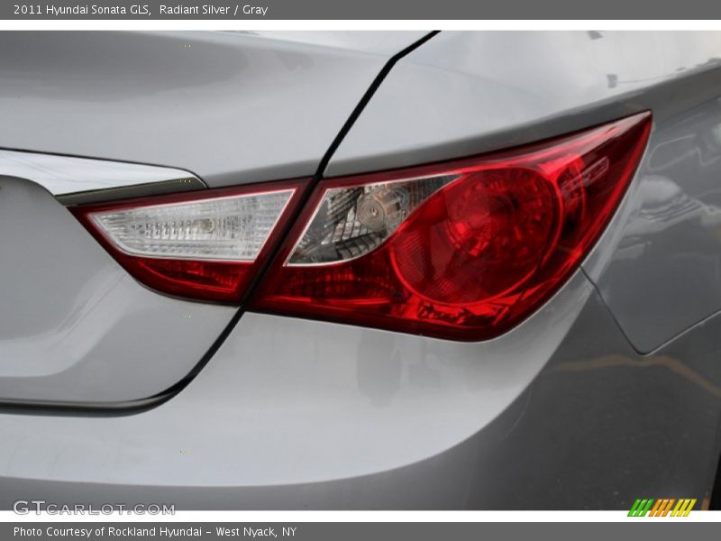 Radiant Silver / Gray 2011 Hyundai Sonata GLS