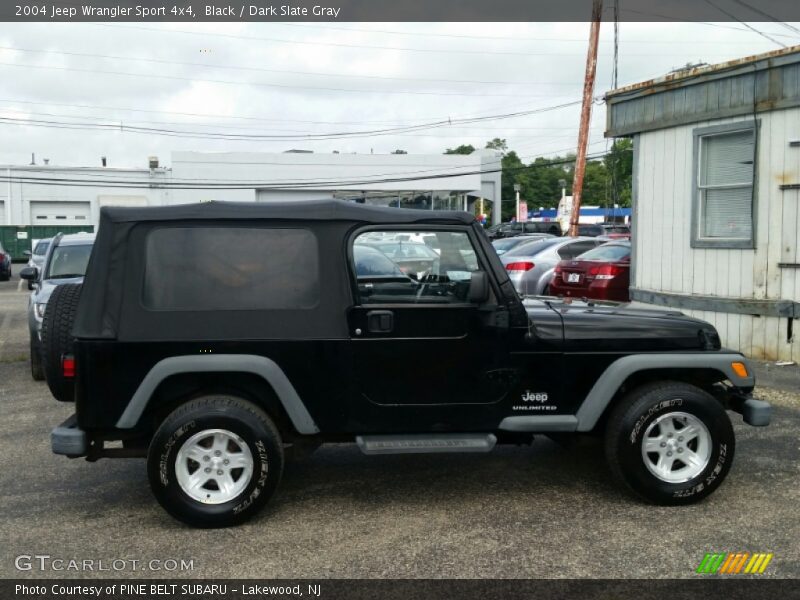 Black / Dark Slate Gray 2004 Jeep Wrangler Sport 4x4