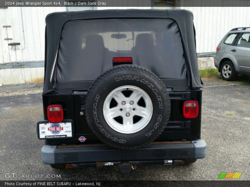 Black / Dark Slate Gray 2004 Jeep Wrangler Sport 4x4